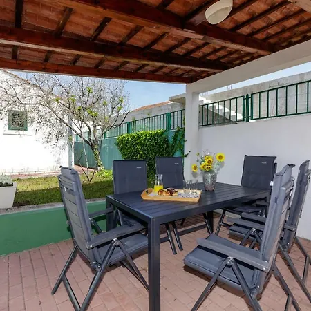 Olea Ferienhaus *