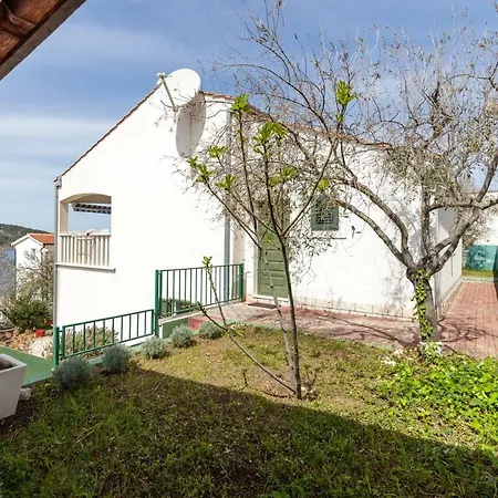 Ferienhaus Olea Ražanj